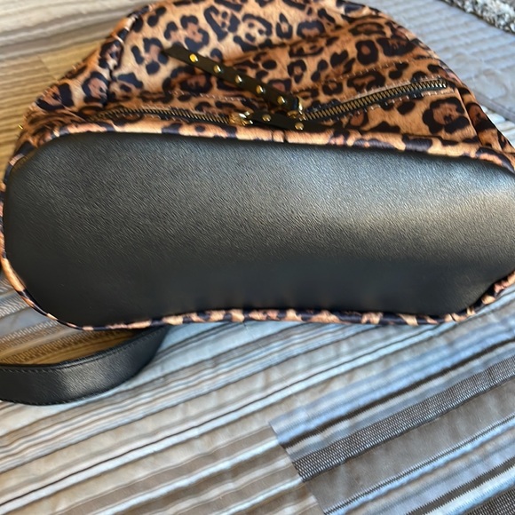 LD backpack - Picture 4 of 4